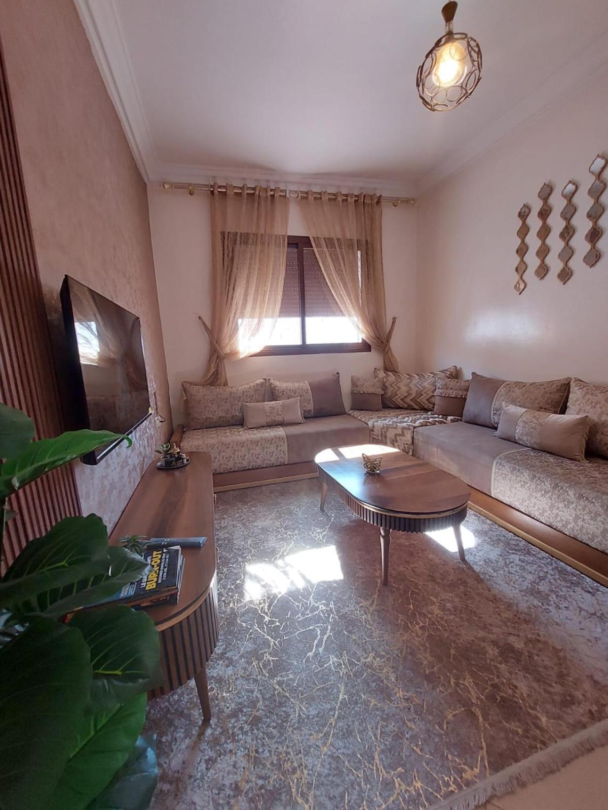Charite Host Appartement , Wifi Et Parking Gratuit Αγκαντίρ Εξωτερικό φωτογραφία